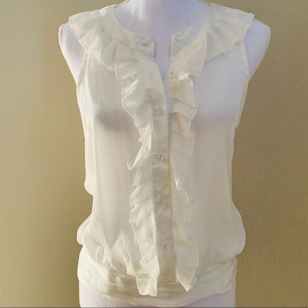 Ruffled top